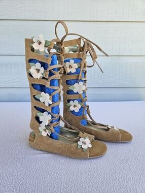 Joyfolie Seraphina Gladiator Sandals Girl SZ 10 Boho Brown Sable Rose Knee High